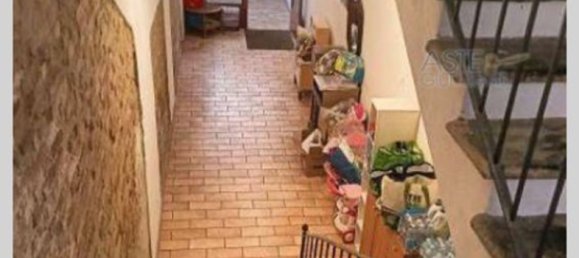 4 bedrooms Apartment in Fabriano, Italy No. 376590 37