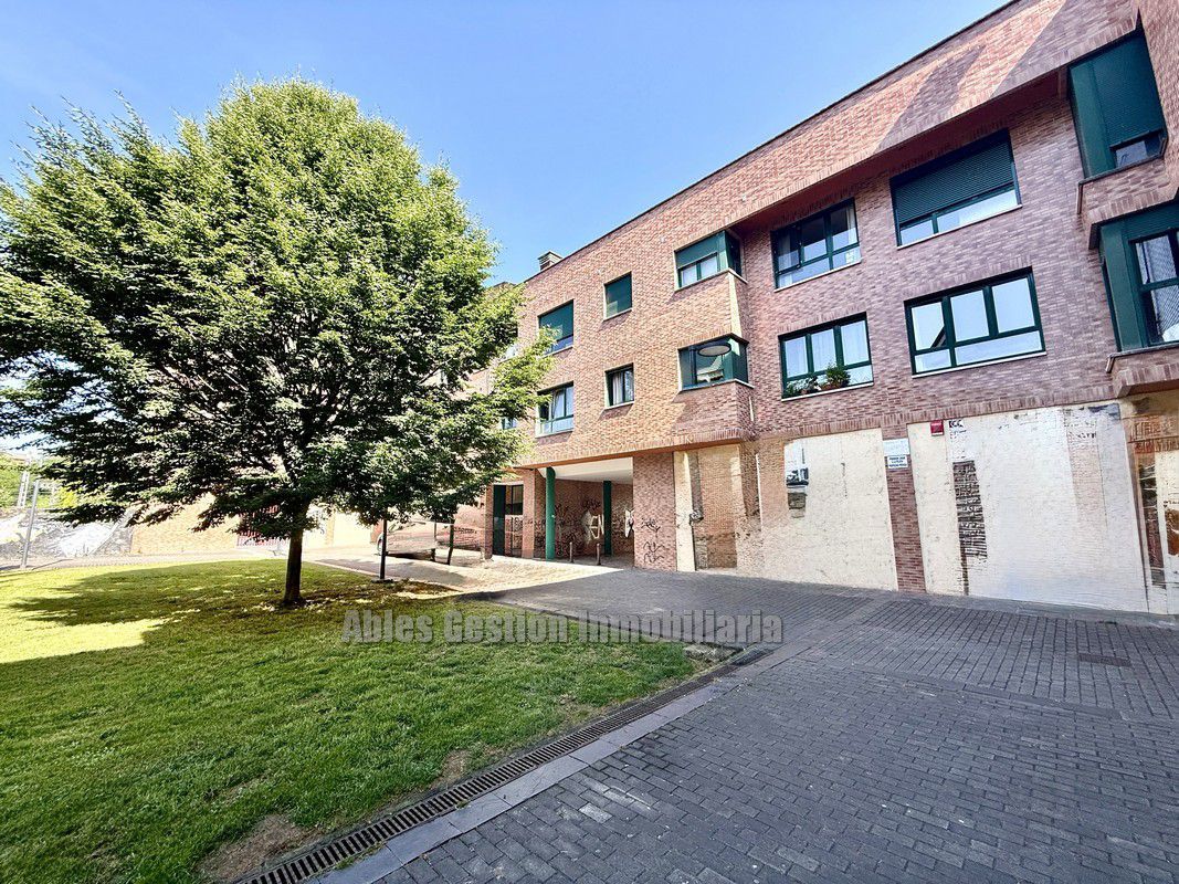 3 bedrooms Apartment in Siero, Spain No. 165473