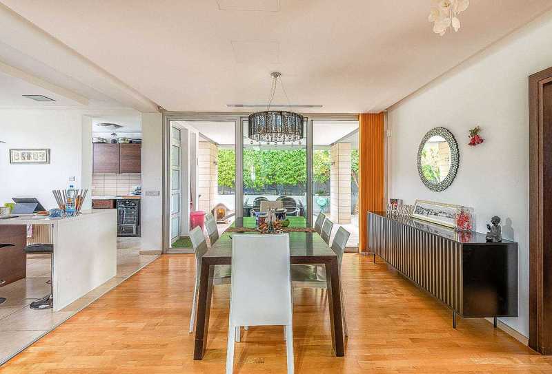 Villa T4 em Konia, Cyprus N.º 6432