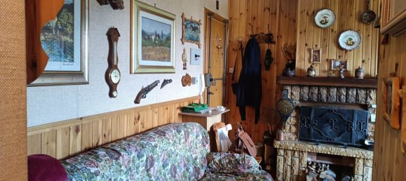 3 rooms Apartment in Ventasso, Italy No. 291205 16