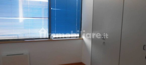 Escritório de 5 divisões em Olbia, Italy N.º 282116 5