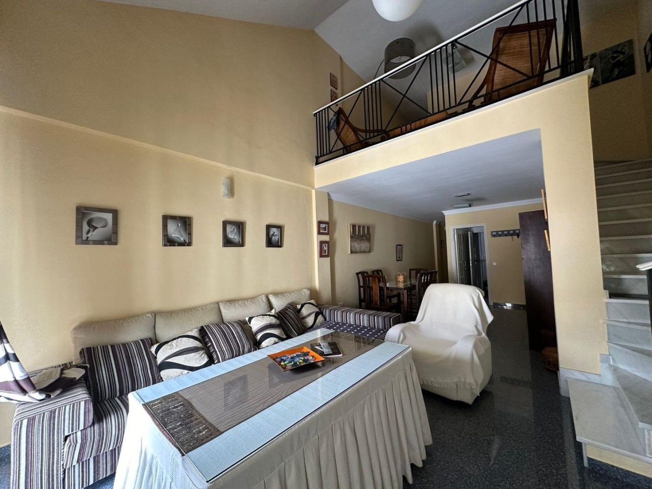 Дуплекс с 4 спальнями в Кадис, Испания № 194413