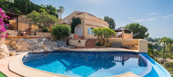 Casa de 4 dormitorios en Altea, Spain No. 152198 2