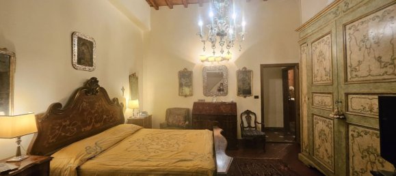 6 rooms Apartment in Florence, Italy No. 276647 22