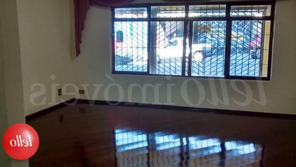 Casa de 3 dormitorios en Sao Paulo, Brazil No. 449927