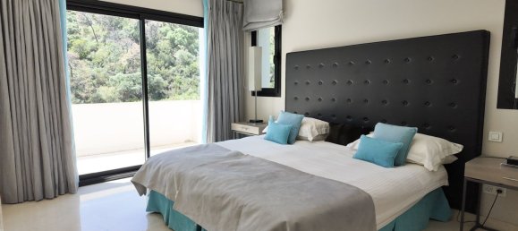 5 Schlafzimmer Villa in El Madronal, Spain, Nr. 135593 3