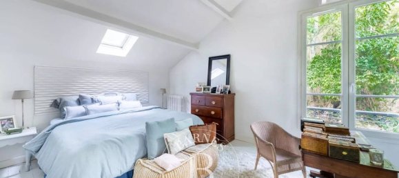 4 bedrooms House in Montfort-l'Amaury, France No. 177322 8