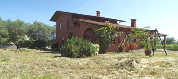 8-Zimmer Villa in Castelnuovo Magra, Italy, Nr. 273811 5