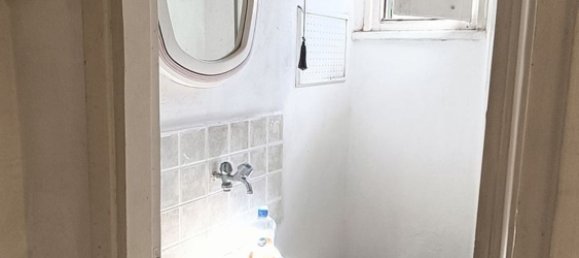 62m² Commercial property in Florence, Italy No. 379081 3