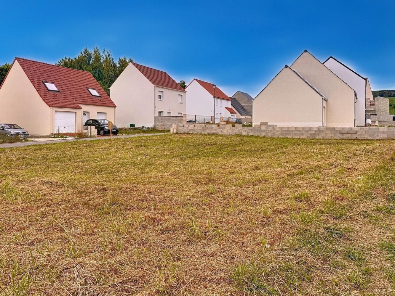 Земельный участок 337м² в Шарли, Франция № 285886