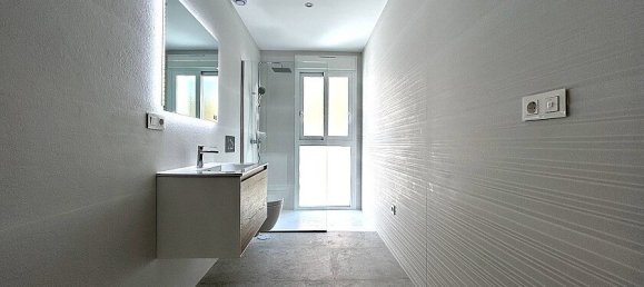 3 bedrooms Apartment in Torrevieja, Spain No. 14273 24