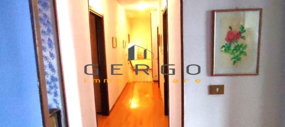 6-salle Villa à Fontanelle, Italy No. 2961 10