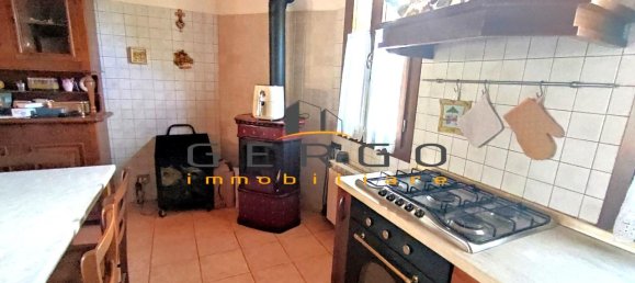 6-salle Villa à Fontanelle, Italy No. 2961 21