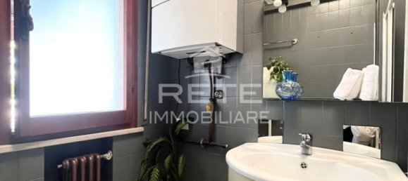 2 bedrooms Apartment in Rimini, Italy No. 376823 17
