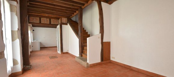 Casa de 4 dormitorios en Olivet, France No. 41137 2