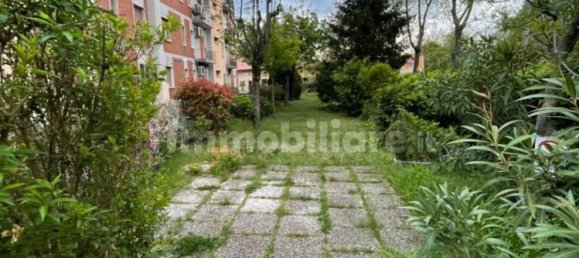 2 bedrooms Apartment in Bologna, Italy No. 217012 23