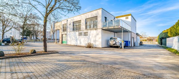 Здание с 8 комнатами в Фюрстенфельдбрукк, Германия № 39686 40