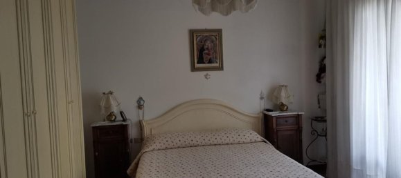 5 rooms Apartment in Certaldo, Italy No. 99769 19