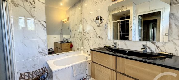 4 chambres Maison à Romorantin-Lanthenay, France No. 87820 10