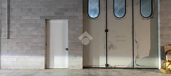 1-Zimmer Lagerhaus in Alzano Lombardo, Italy, Nr. 78760 15