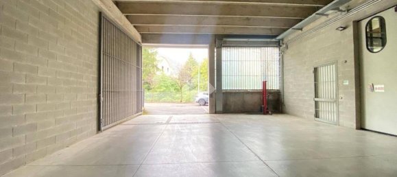 1-Zimmer Lagerhaus in Alzano Lombardo, Italy, Nr. 78760 10