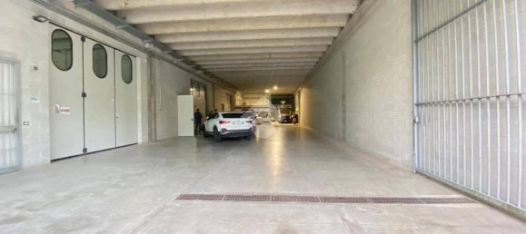 1-Zimmer Lagerhaus in Alzano Lombardo, Italy, Nr. 78760 12