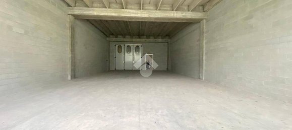 1-Zimmer Lagerhaus in Alzano Lombardo, Italy, Nr. 78760 3