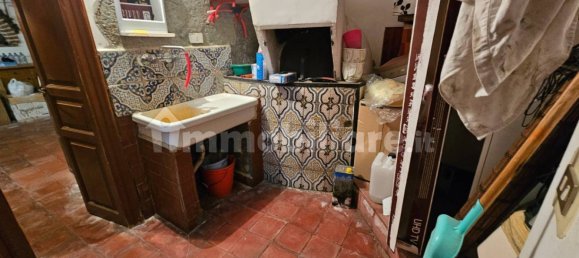 4 غرف نوم منزل في Enna, Italy رقم 353900 23