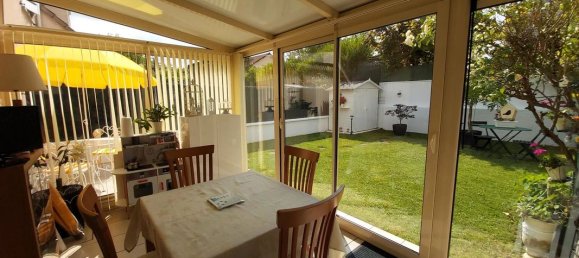 Casa de 3 dormitorios en Chelles, France No. 174277 18