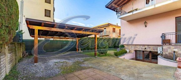 2 Schlafzimmer Wohnung in Como, Italy, Nr. 66586 5