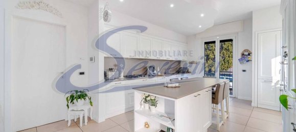 2 Schlafzimmer Wohnung in Como, Italy, Nr. 66586 21