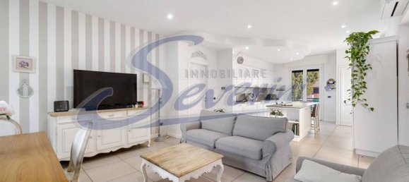 2 Schlafzimmer Wohnung in Como, Italy, Nr. 66586 6