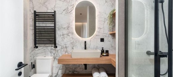 Apartamento de 3 dormitorios en Madrid, Spain No. 125070 3