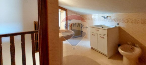 Дом с 7 комнатами в Фара Фильорум Петри, Италия № 41841 38