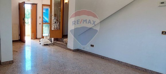 Дом с 7 комнатами в Фара Фильорум Петри, Италия № 41841 18