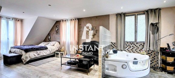 6 bedrooms House in Grisy-Suisnes, France No. 129362 13