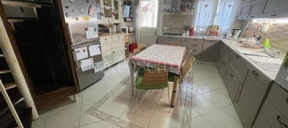 4 bedrooms House in Palermo, Italy No. 316402 8