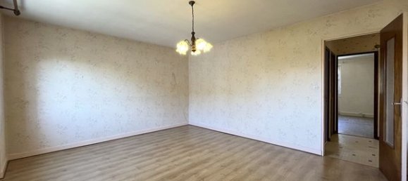 3 Schlafzimmer Haus in Arc-les-Gray, France, Nr. 305056 3