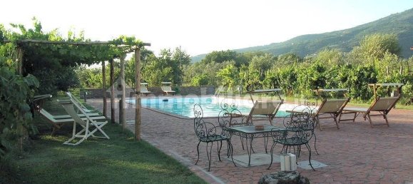 5 Schlafzimmer Haus in Terranuova Bracciolini, Italy, Nr. 153059 13