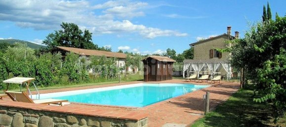5 Schlafzimmer Haus in Terranuova Bracciolini, Italy, Nr. 153059 10
