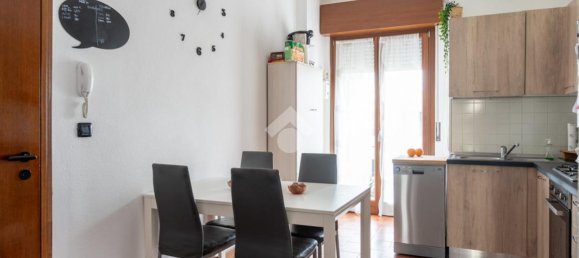 3 rooms Apartment in Villafranca di Verona, Italy No. 108457 7