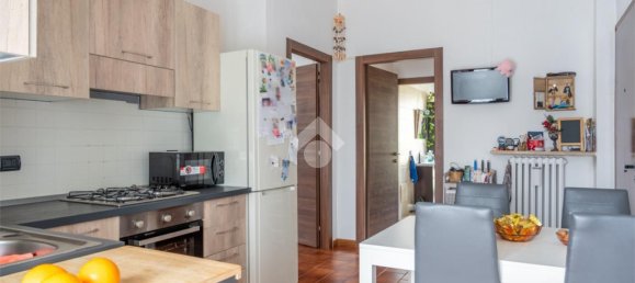 3 rooms Apartment in Villafranca di Verona, Italy No. 108457 8