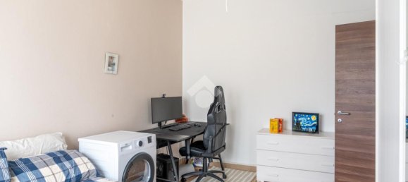 3 rooms Apartment in Villafranca di Verona, Italy No. 108457 18