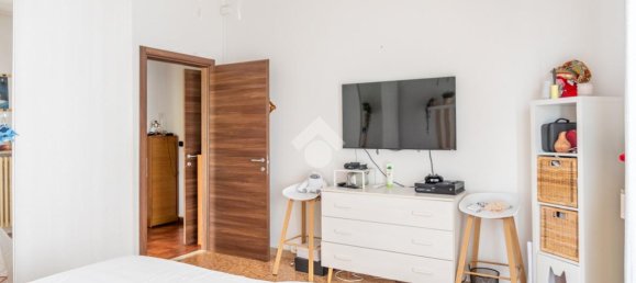 3 rooms Apartment in Villafranca di Verona, Italy No. 108457 15