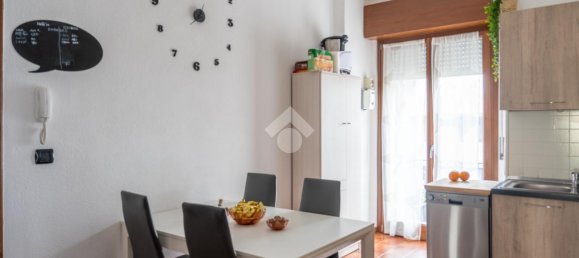 3 rooms Apartment in Villafranca di Verona, Italy No. 108457 6