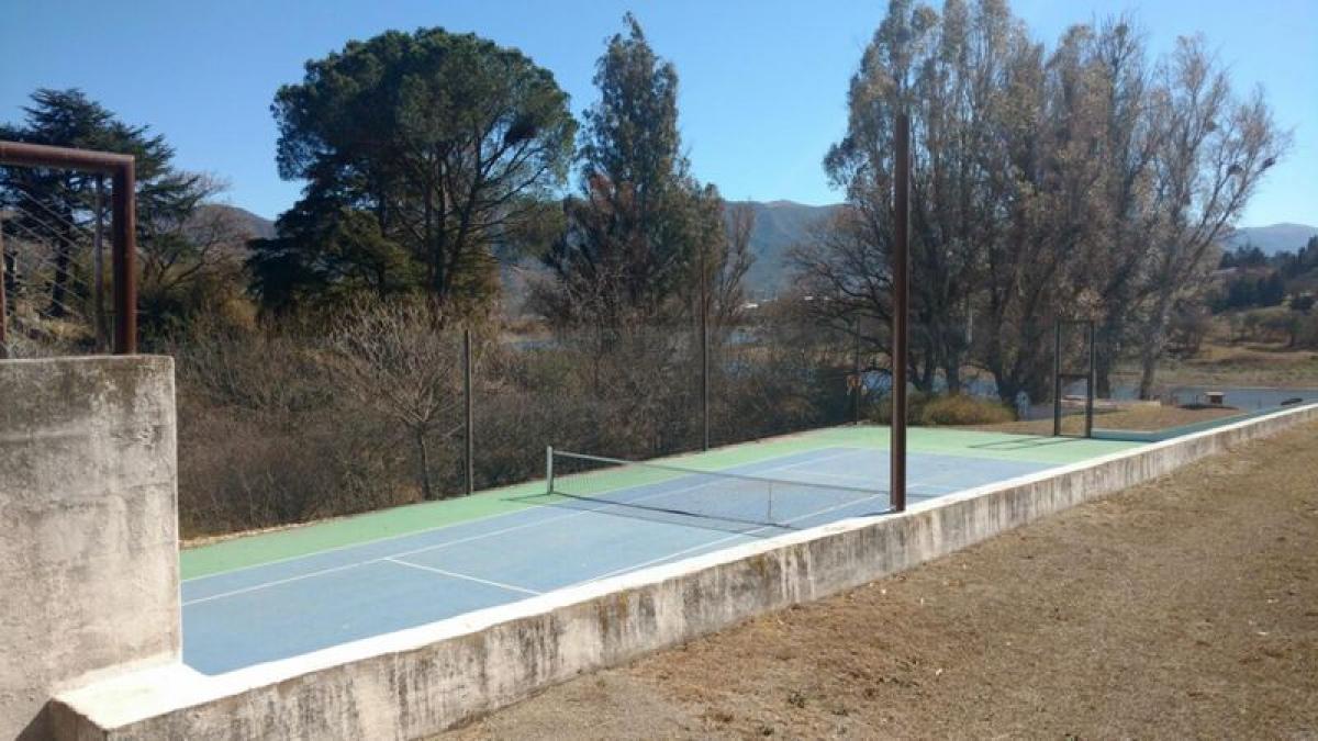 3 bedrooms House in Cordoba, Argentina No. 20920