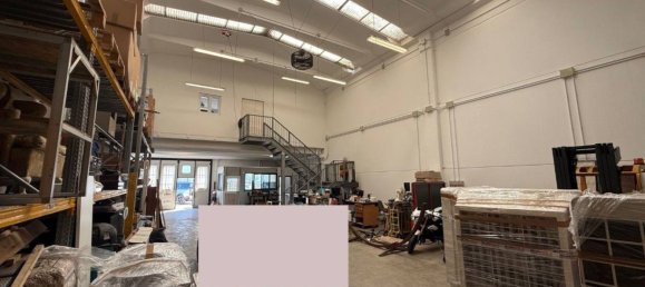 Lagerhaus in Imola, Italy 290m², Nr. 320628 4