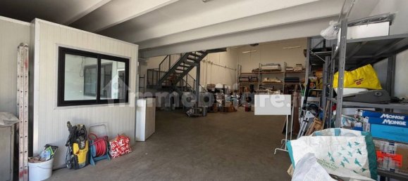 Lagerhaus in Imola, Italy 290m², Nr. 320628 3