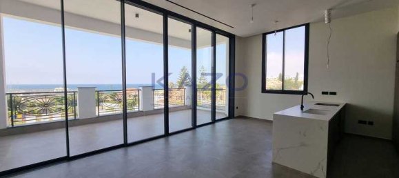 2 bedrooms Apartment in Pyrgos, Cyprus No. 16034 4