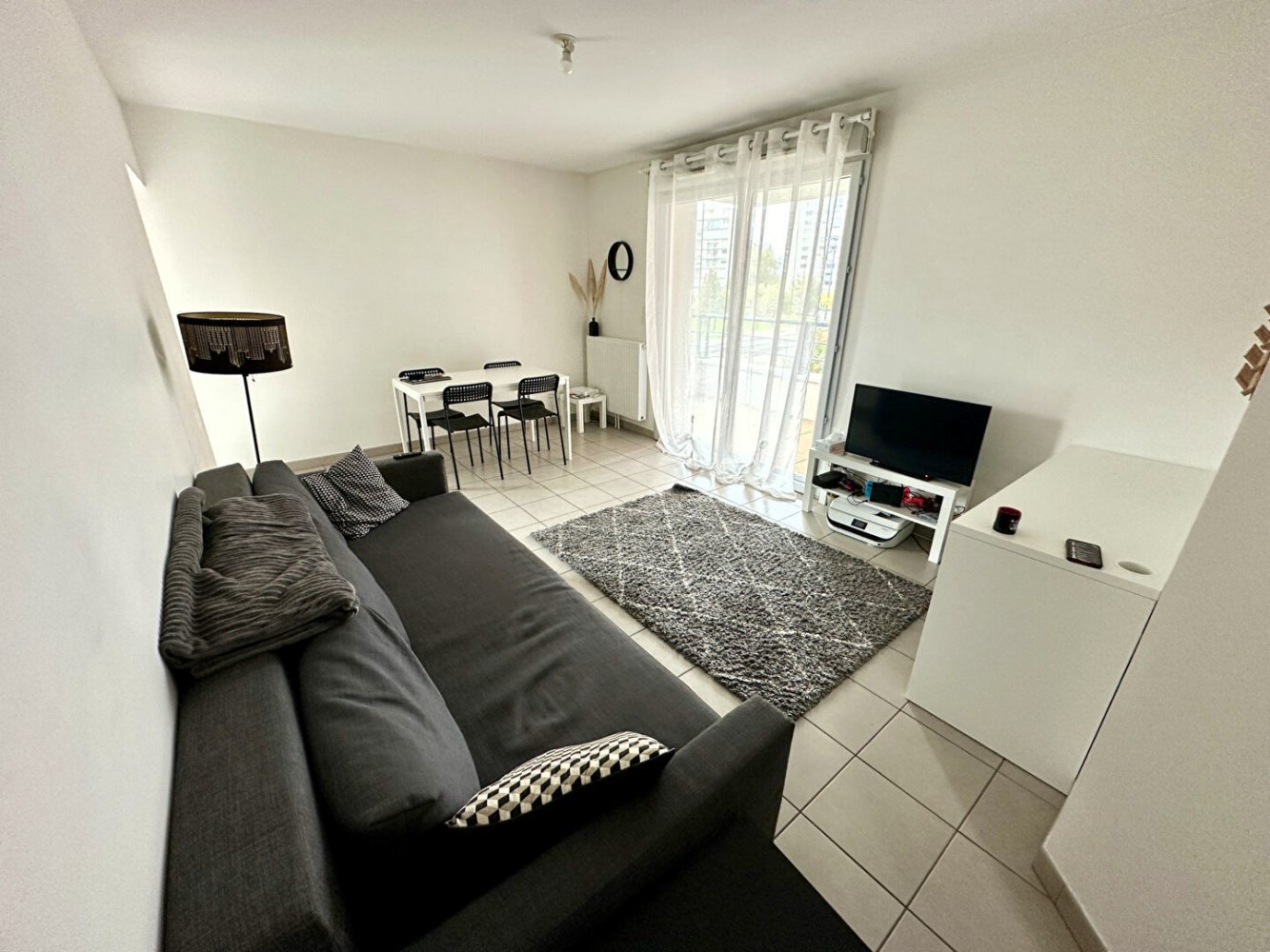 Apartamento de 2 dormitorios en Tours, France No. 236306
